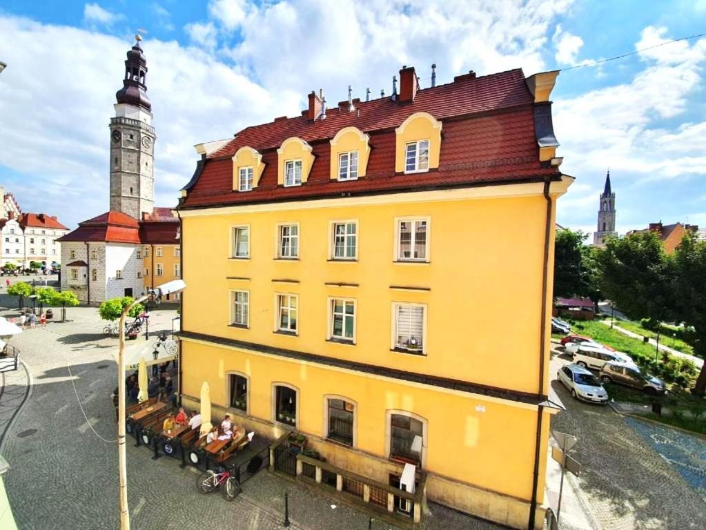 Apartament Przy Starowce - Hampton Boleslawiec  Buitenkant foto